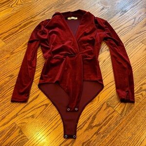 For Love People Woman’s Red Velvet Bodysuit Size S